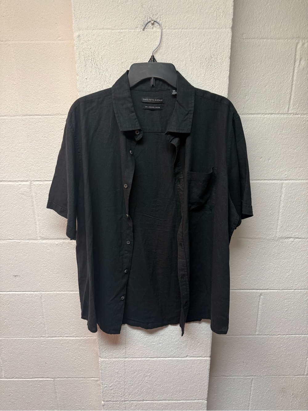 Saks Fifth Avenue Black Short-Sleeve Button-Down Shirt